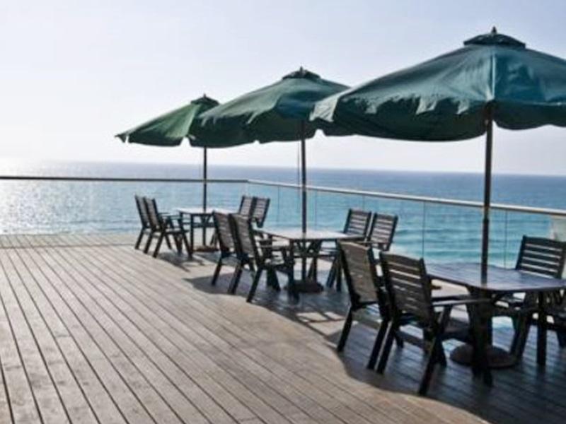 Arena Hotel By The Beach Bat Yam Exterior photo